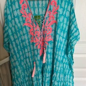 Beautiful New With Tags Lilly Pulitzer Coverup!